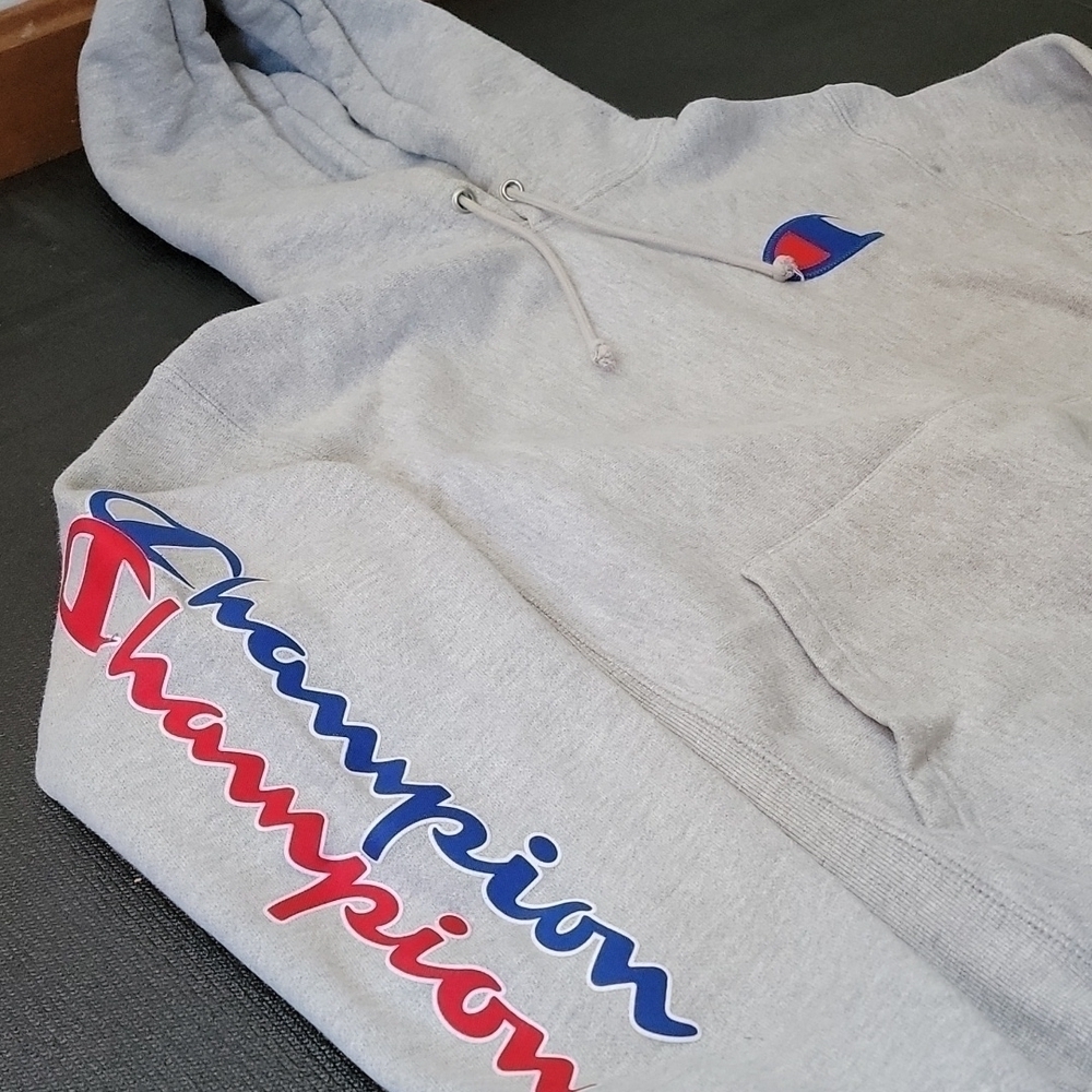 Champion sweatshirt gray sleeve logo hoody small unisex Reverse Weave